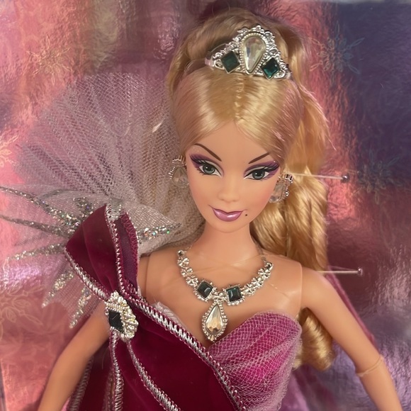 2005 Holiday Barbie by Bob Mackie NIB Mint Condition - Picture 7 of 7